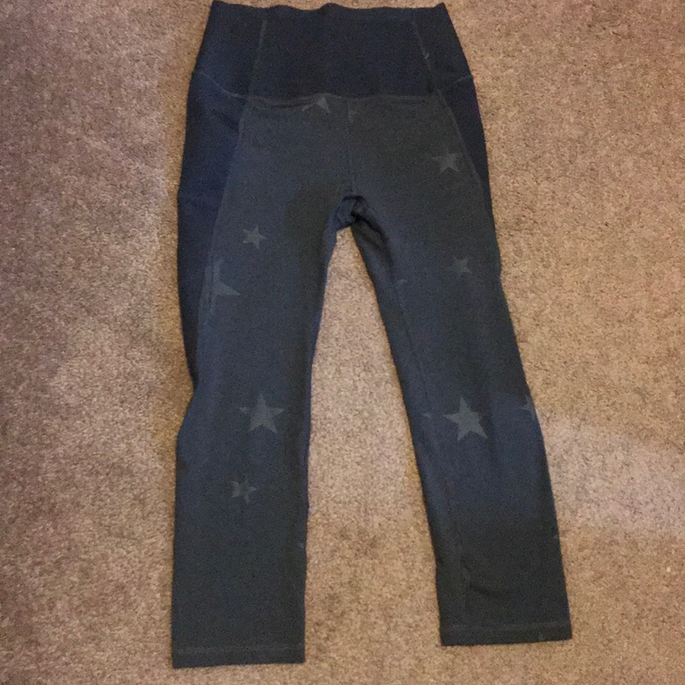 GapFit Sculpt Compression Capris